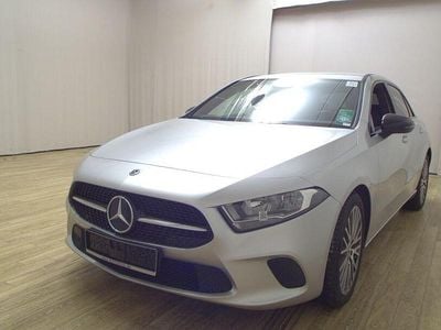 Usata Mercedes A180 Progressive 116 CV (85 kW) 2022 Argento Berlina