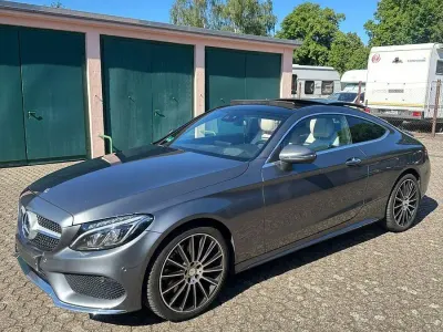 Używany Mercedes C250 AMG line 211 KM (155 kW) 2017 Szary Coupe