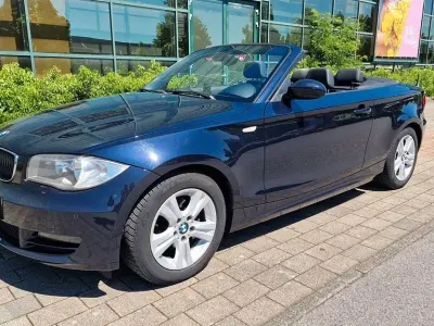 Gebraucht BMW 118 Cabriolet 143 PS (105 kW) 2009 Blau Cabrio