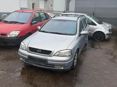 Gebraucht Opel Astra 101 PS (74 kW) 2001 Silber Kombi