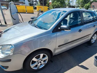Gebraucht VW Polo 80 PS (58 kW) 2007 Grau Kleinwagen
