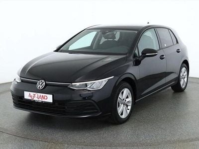 Gebraucht VW Golf VIII Life 131 PS (96 kW) 2022 Schwarz Limousine