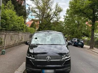Gebraucht VW T6.1 Generation Six 150 PS (110 kW) 2020 Schwarz Van