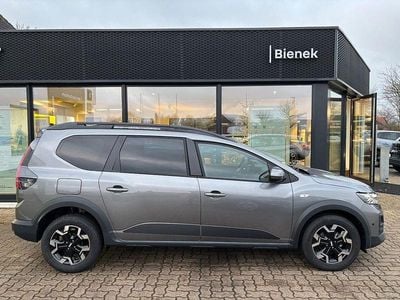 Neu Dacia Jogger Journey 110 PS (80 kW) 2025 Grau Van / Kleinbus