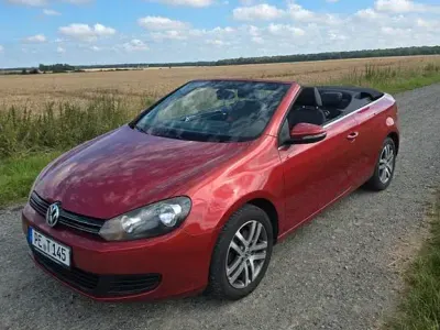 Gebraucht VW Golf Cabriolet 105 PS (77 kW) 2012 Rot Cabrio