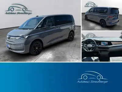 Gebraucht VW Multivan Style 150 PS (110 kW) 2023 Graukeine angabe Van / Kleinbus