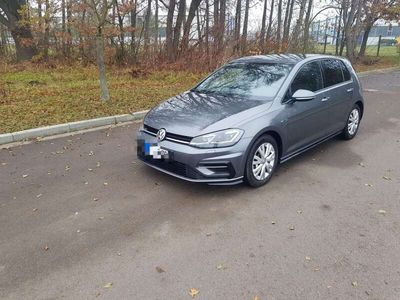 gebraucht VW Golf Highline R-Line BMT/Start-Stopp VII Lim.