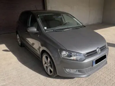 Gebraucht VW Polo 70 PS (51 kW) 2010 Grau Kleinwagen