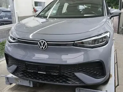 Gebraucht VW ID.5 Pro Performance 150 kW (204 PS) 2023 Grau SUV