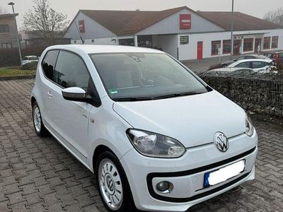 Weiß Gebraucht 2012 VW up! high up! Kleinwagen | 4.700 € (Guter Preis)
