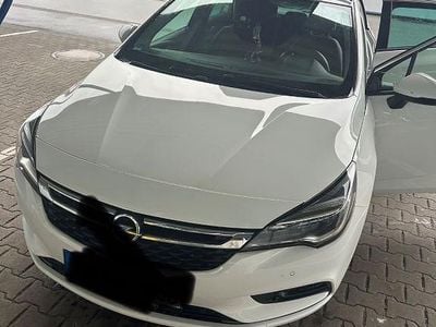 Gebraucht Opel Astra Business 136 PS (100 kW) 2018 Weiß Kombi