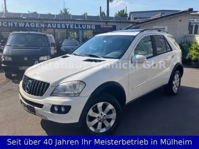 Gebraucht Mercedes ML500 306 PS (225 kW) 2006 Weiß SUV
