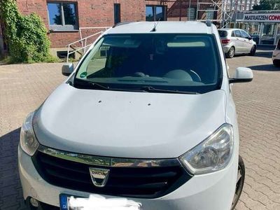 gebraucht Dacia Lodgy 1.6 MPI 85 Laureate