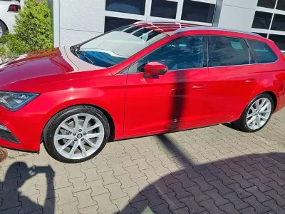 Używany Seat Leon ST FR 150 KM (110 kW) 2018 Czerwony Kombi