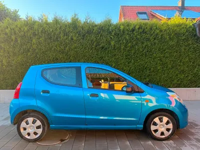 Gebraucht Suzuki Alto 68 PS (50 kW) 2010 Blau Kleinwagen