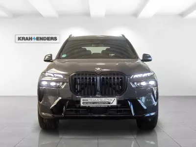 Gebraucht BMW X7 Sport Line 352 PS (258 kW) 2025 Dravitgrau SUV