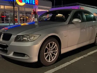 Gebraucht BMW 320 163 PS (119 kW) 2006 Grau Limousine