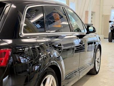 Gebraucht Audi SQ7 Sport 435 PS (319 kW) 2018 Orcaschwarz/deep black SUV