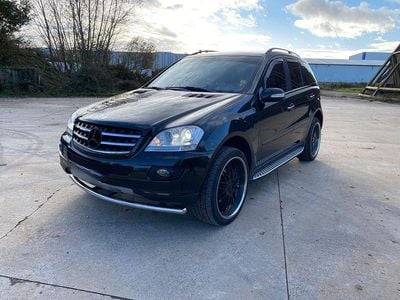 Gebraucht Mercedes ML280 190 PS (139 kW) 2008 Schwarz SUV