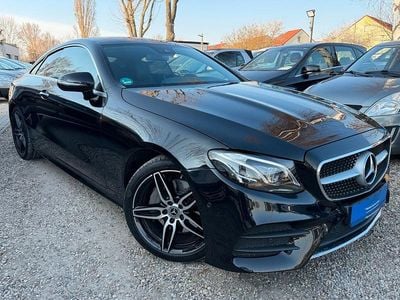 Gebraucht Mercedes E220 AMG line 194 PS (142 kW) 2019 Schwarz Coupé