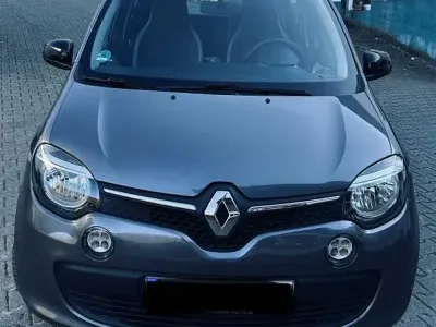 Gebraucht Renault Twingo Life 69 PS (50 kW) 2019 Grau Kleinwagen