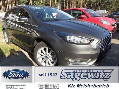 Usata Ford Focus Titanium 125 CV (91 kW) 2016 Grigio Station wagon