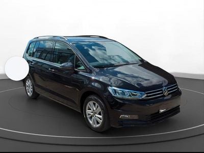 Gebraucht VW Touran 150 PS (110 kW) 2022 Schwarz Van / Kleinbus
