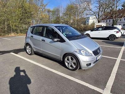 Second-hand Mercedes A180 Classic 109 CP (80 kW) 2005 Berlinǎ