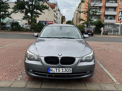 Gebraucht BMW 525 197 PS (144 kW) 2008 Grau Kombi