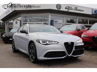 Weiss Neu 2025 Alfa Romeo Giulia Veloce Limousine | 59.855 € (Etwas zu teuer)