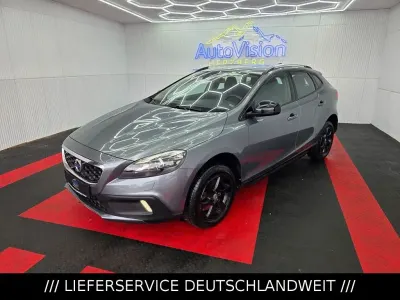 Gebraucht Volvo V40 CC You! 114 PS (83 kW) 2015 Grau Kombi