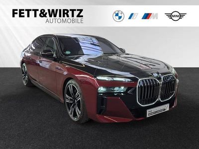 Gebraucht BMW i7 M Sport 400 kW (544 PS) 2024 Aventurinrot metallic Limousine