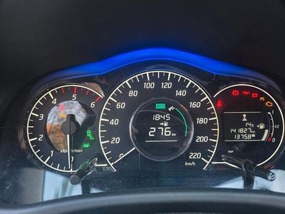 Gebraucht Nissan Note 360º 90 PS (66 kW) 2014 Schwarz Kleinwagen