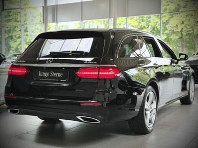 Mercedes E300