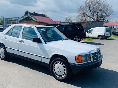 Gebraucht Mercedes 190 90 PS (66 kW) 1987 Weiß Limousine