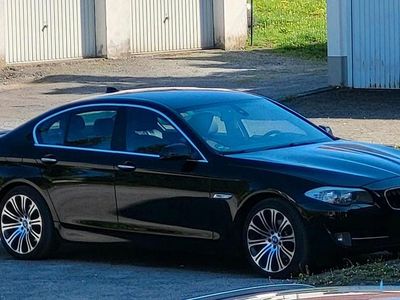 Schwarz Gebraucht 2012 BMW 520 Limousine | 8.400 € (Fairer Preis)