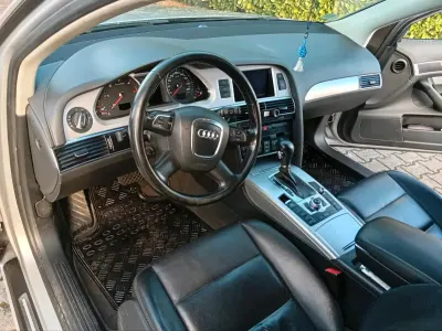 Gebraucht Audi A6 Comfort 170 PS (125 kW) 2011 Silber Kombi
