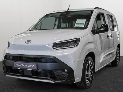 Neu Toyota Proace Verso City 130 PS (95 kW) 2026 Weiß Kombi