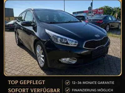 Gebraucht Kia Ceed Sportswagon Edition 7 135 PS (99 kW) 2014 (1k) black pearl Kombi