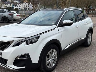 Gebraucht Peugeot 3008 Crossway 131 PS (96 kW) 2019 Weiß SUV
