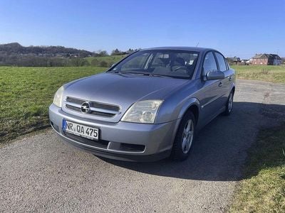 Gebraucht Opel Vectra Comfort 147 PS (108 kW) 2003 Silber Limousine
