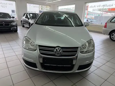 Gebraucht VW Jetta Comfortline 150 PS (110 kW) 2006 Silber Limousine
