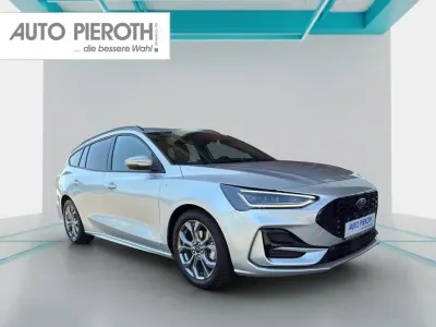 Gebraucht Ford Focus ST-Line X 155 PS (114 kW) 2025 Silber Limousine