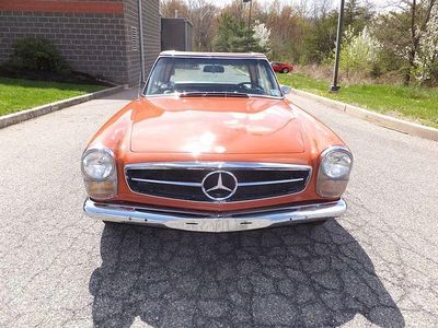 Orange metallic Gebraucht 1970 Mercedes W113 Coupé | 48.000 €
