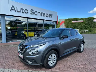 Gebraucht Nissan Juke N-Connecta 114 PS (83 kW) 2022 Grau SUV