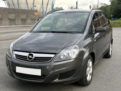 Gebraucht Opel Zafira 115 PS (84 kW) 2009 Braun Van / Kleinbus