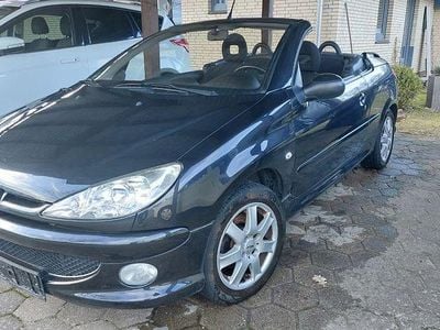 Gebraucht Peugeot 206 CC 109 PS (80 kW) 2006 Schwarz Cabrio