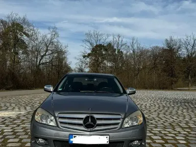 Gebraucht Mercedes C220 Avantgarde 170 PS (125 kW) 2007 Grau Limousine