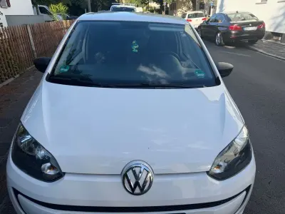 Gebraucht VW up! 60 PS (44 kW) 2012 Weiß Kleinwagen