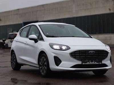 Weiß Gebraucht 2022 Ford Fiesta Titanium Kleinwagen | 23.990 € (Teuer)